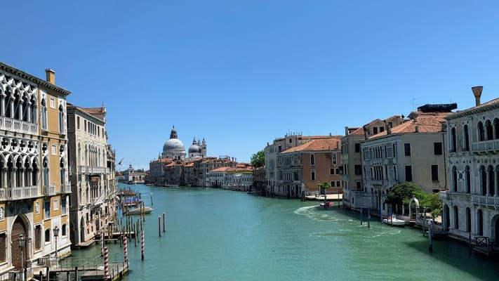 Saturnia Vista Canal Grande Da Ponte Accademia 20201920x1080